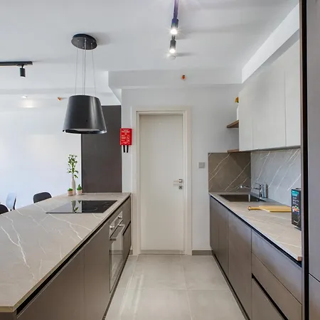 Lägenhet Modern 1bedroom St Julians Sleeps 4 St. Julian's